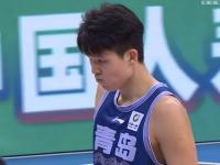 杏彩体育官方平台-武汉队新秀亮相，备受关注