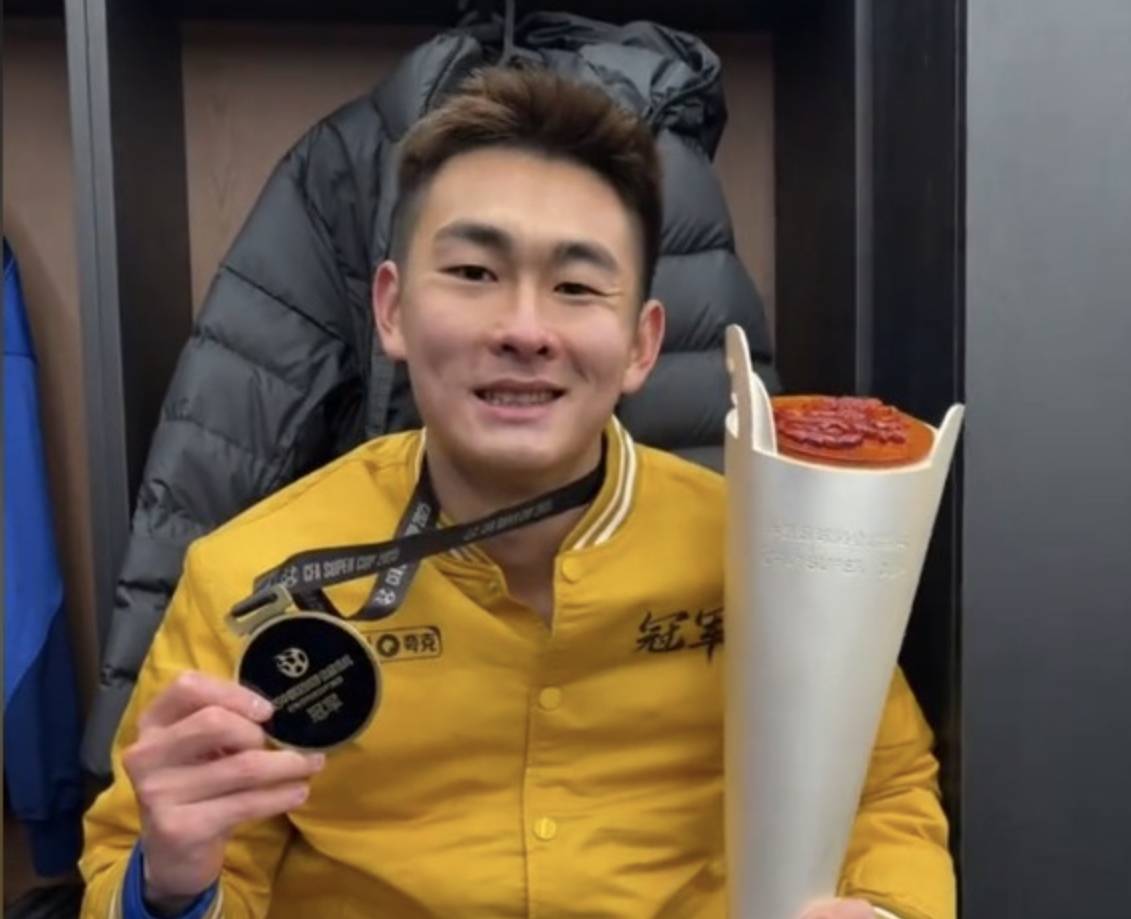 关于许新世界级弧线传球，国足险造东亚杯最佳助攻的信息